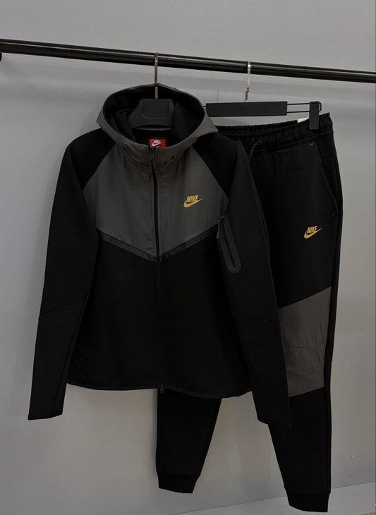 Nike Tech Fleece Komplet