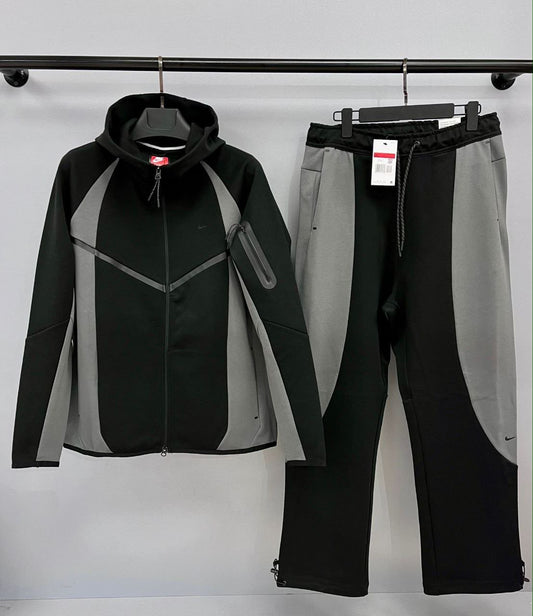 Nike Tech Fleece Komplet