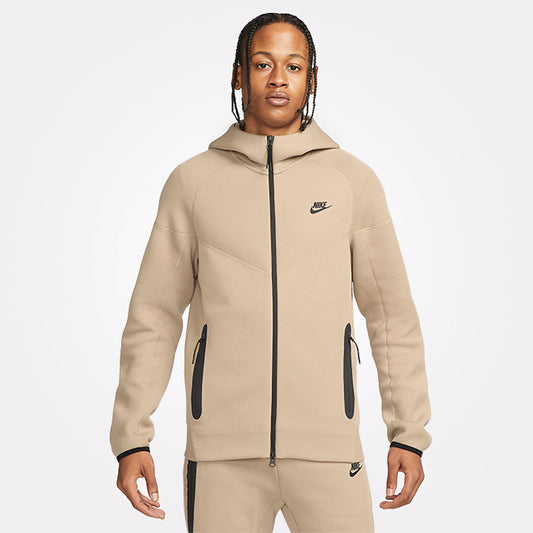 Nike Tech Fleece Duks