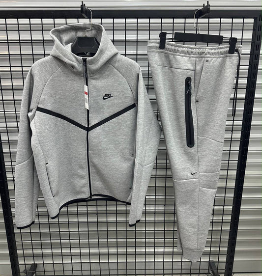 Nike Tech Fleece Komplet
