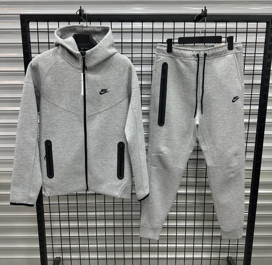 Nike Tech Fleece Komplet