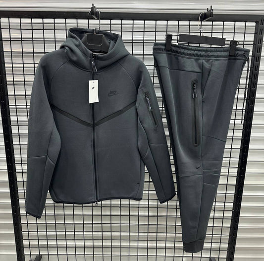 Nike Tech Fleece Komplet